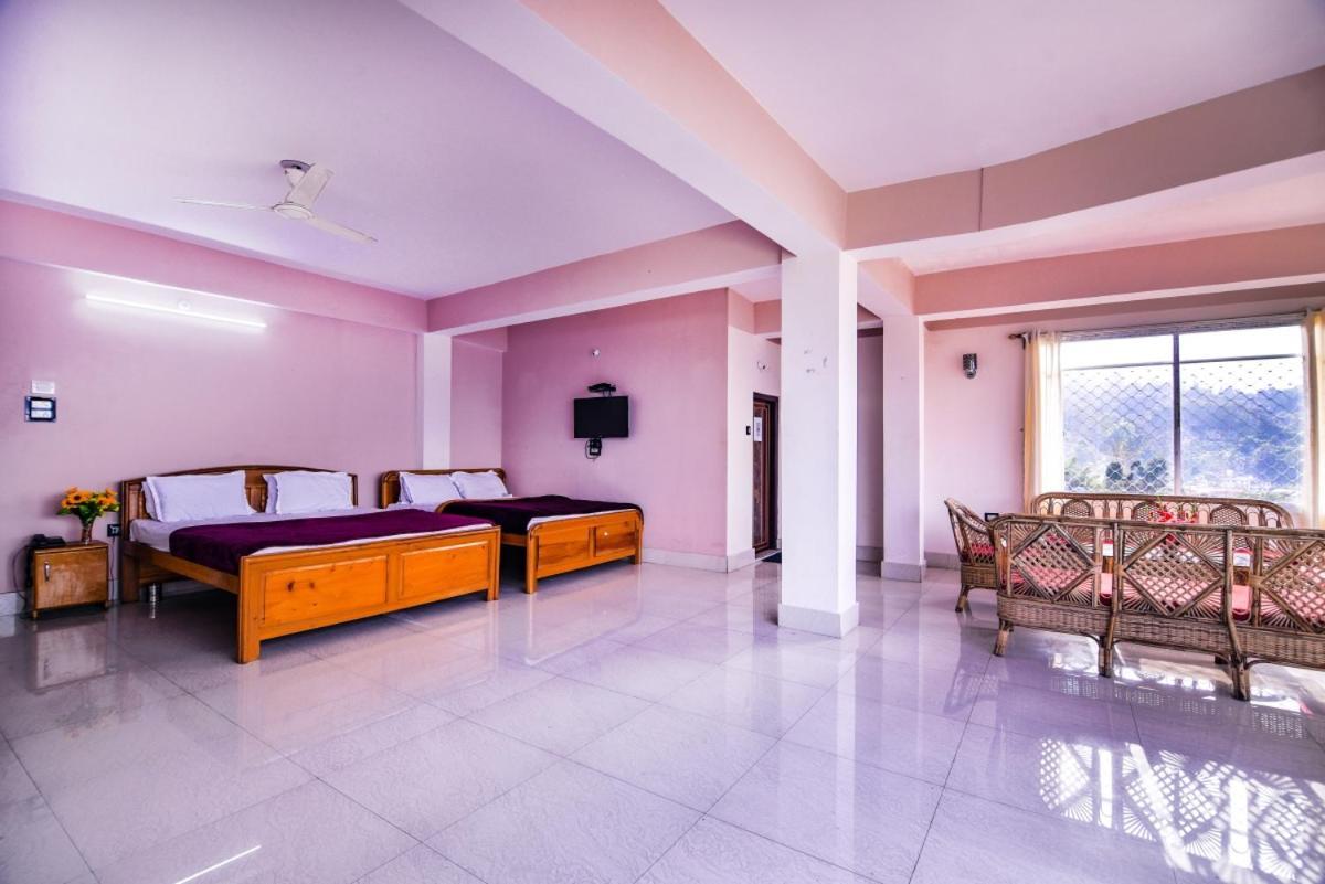 Hotel Aashiyana Калімпонґ Екстер'єр фото